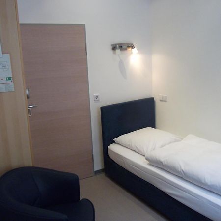 Hotel Alt - Tegel Берлін Номер фото